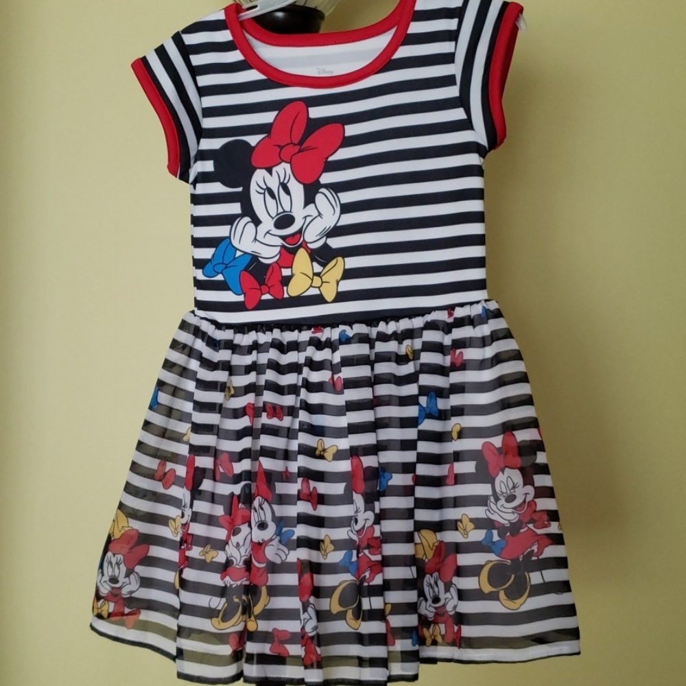 Girls dress size 4-5t